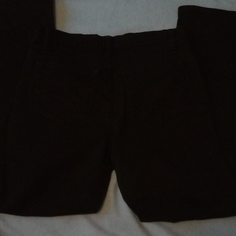 Jaclyn Smith black, bootleg jeans, sz 6 short - Picture 5 of 6